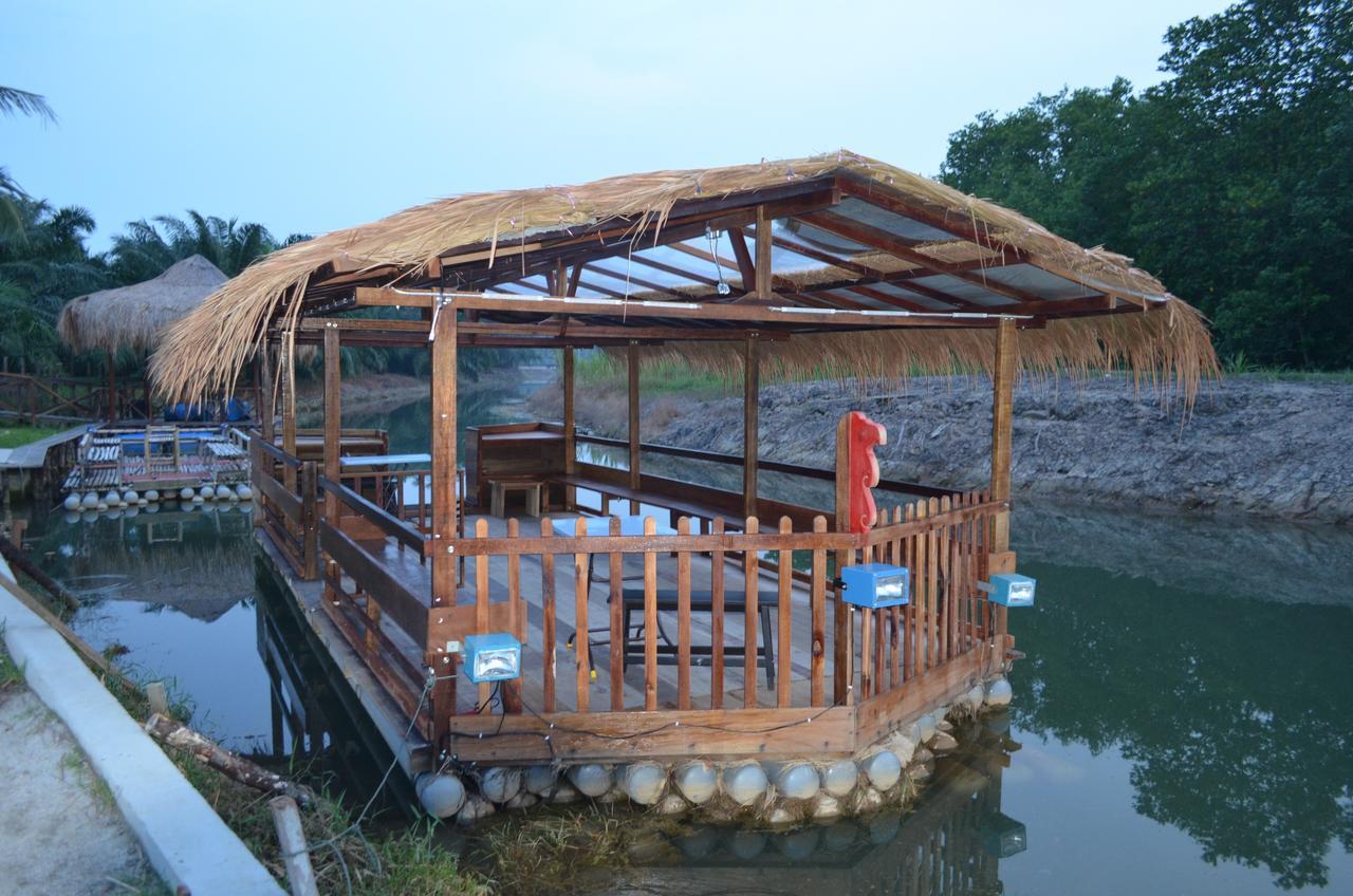 Sinar Eco Resort Kampong Bukit Panjang Kültér fotó