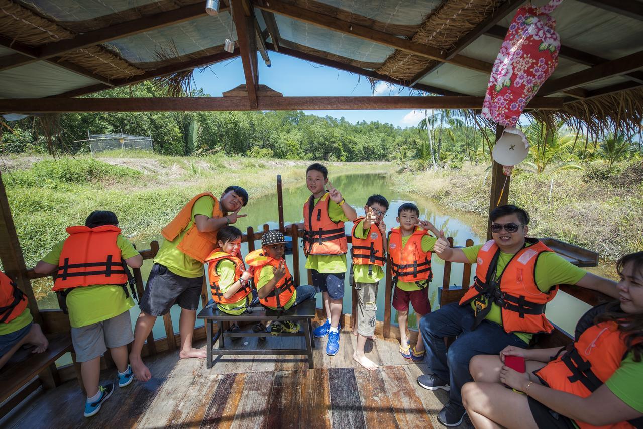 Sinar Eco Resort Kampong Bukit Panjang Kültér fotó