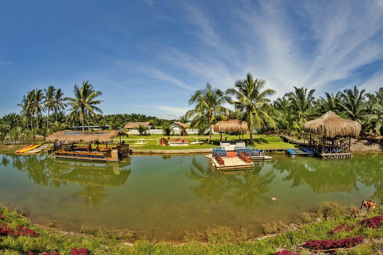 Sinar Eco Resort Kampong Bukit Panjang Kültér fotó